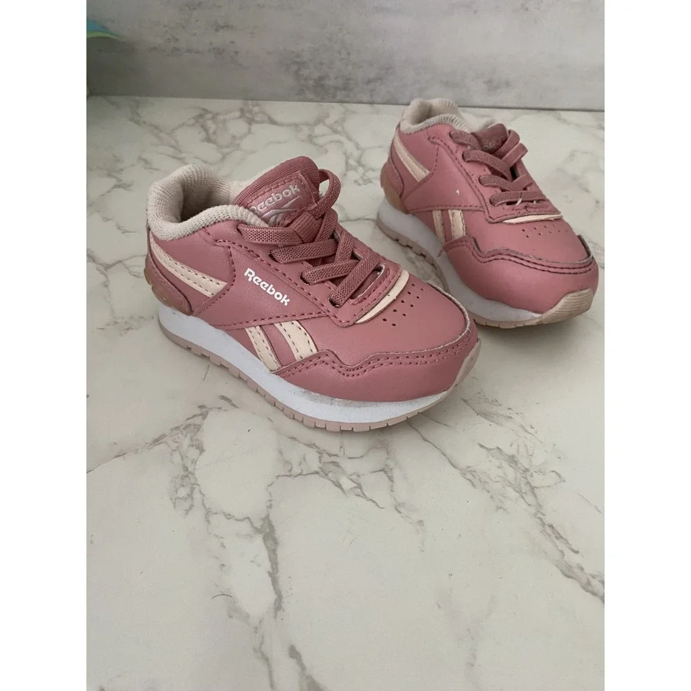Reebok Sneakers Toddler Sz 6 Pink Light Up